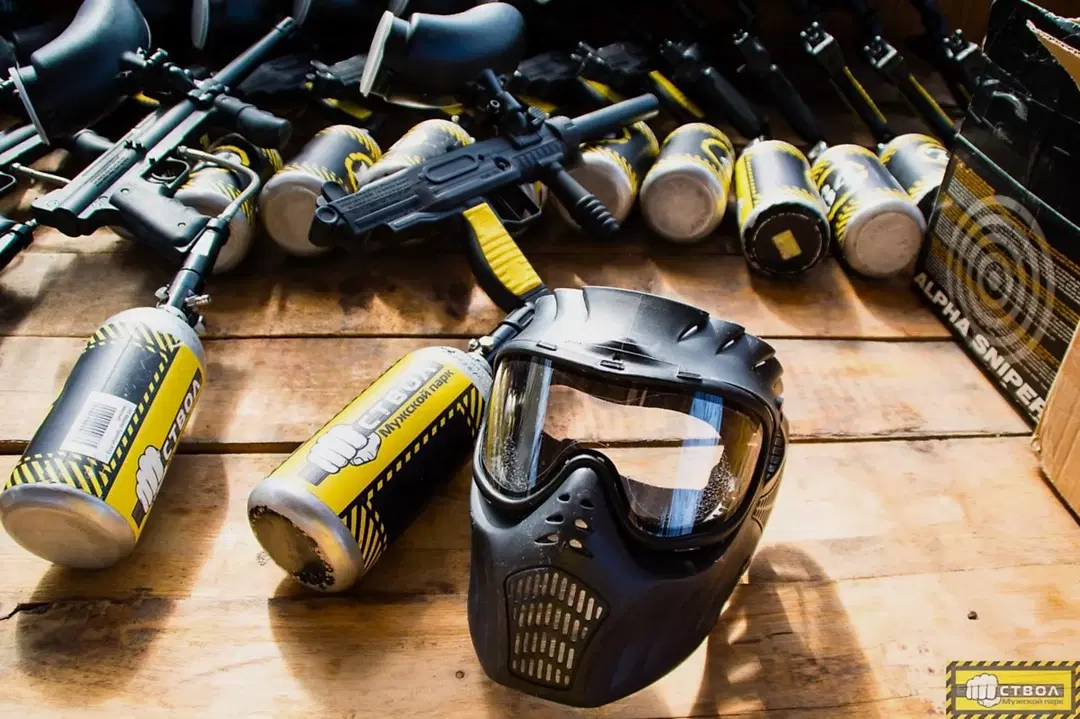 Пейнтбол или лазертаг?